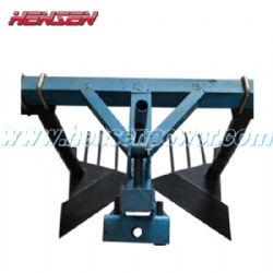 Rear mounted big potato digger for multifunction 4 wheel drive compact tractors